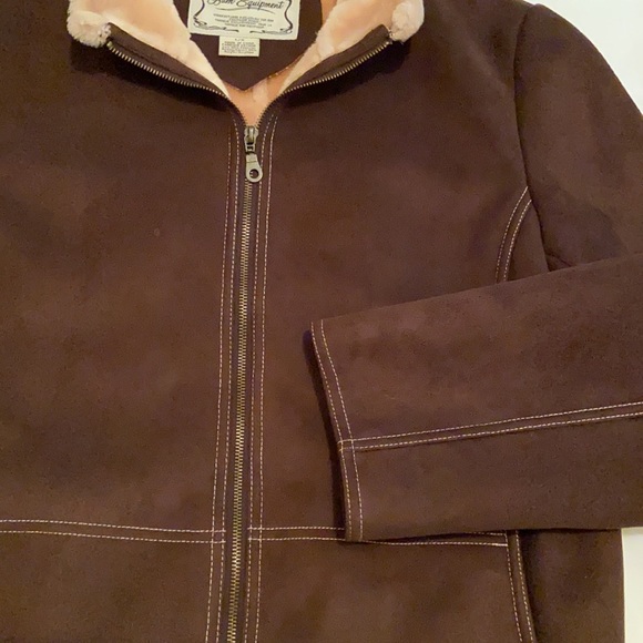 Woman’s warm coat - Picture 5 of 8